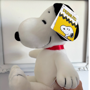Snoopy Sitting Plush – Classic Peanuts Soft Toy 30cm