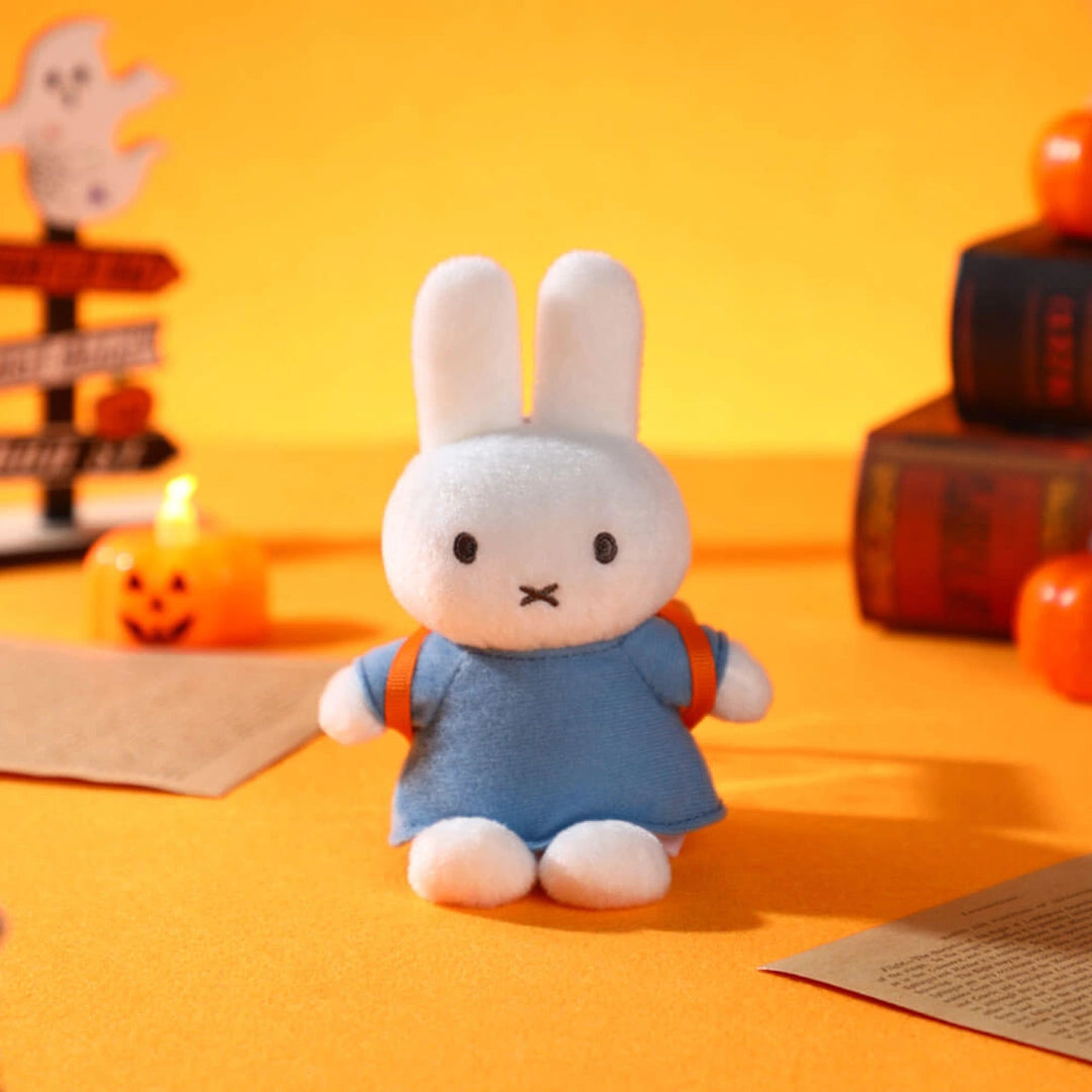 Miffy Halloween Plush Keyring – 15 cm Collectible with Gold Keyring (6 + 1 Secret Style)