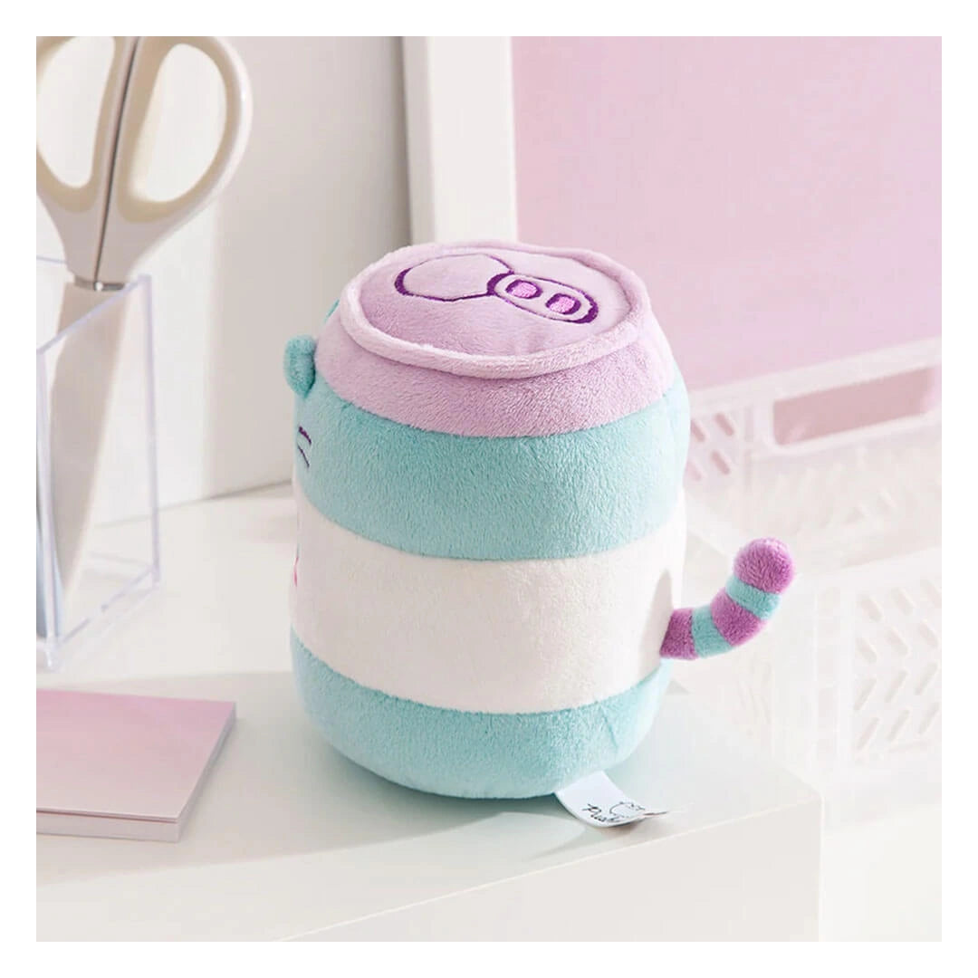 Pusheen Gamer Girl plush close-up o